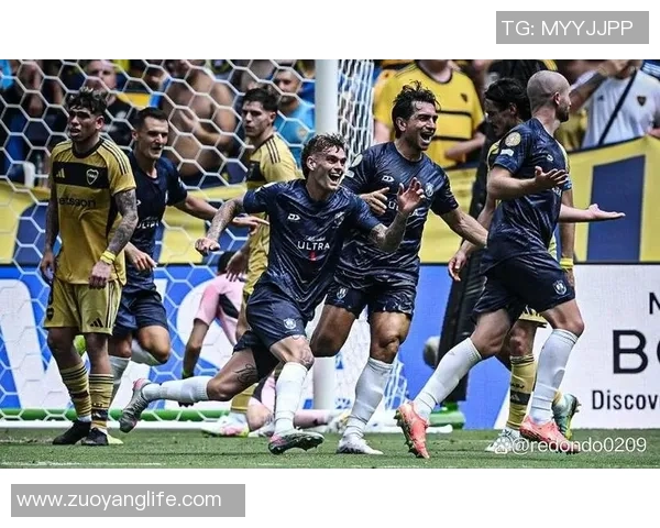 意大利驼背天才以坚毅与激情书写绿茵场不朽传奇